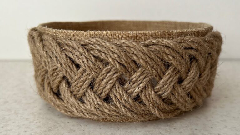 You won’t believe the stunning baskets I made… thanks to two weaving tricks!